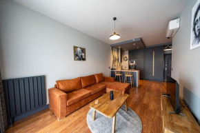 Superior, classy residence,7/24 Security,2 bedroom ( Benesta 56 )
